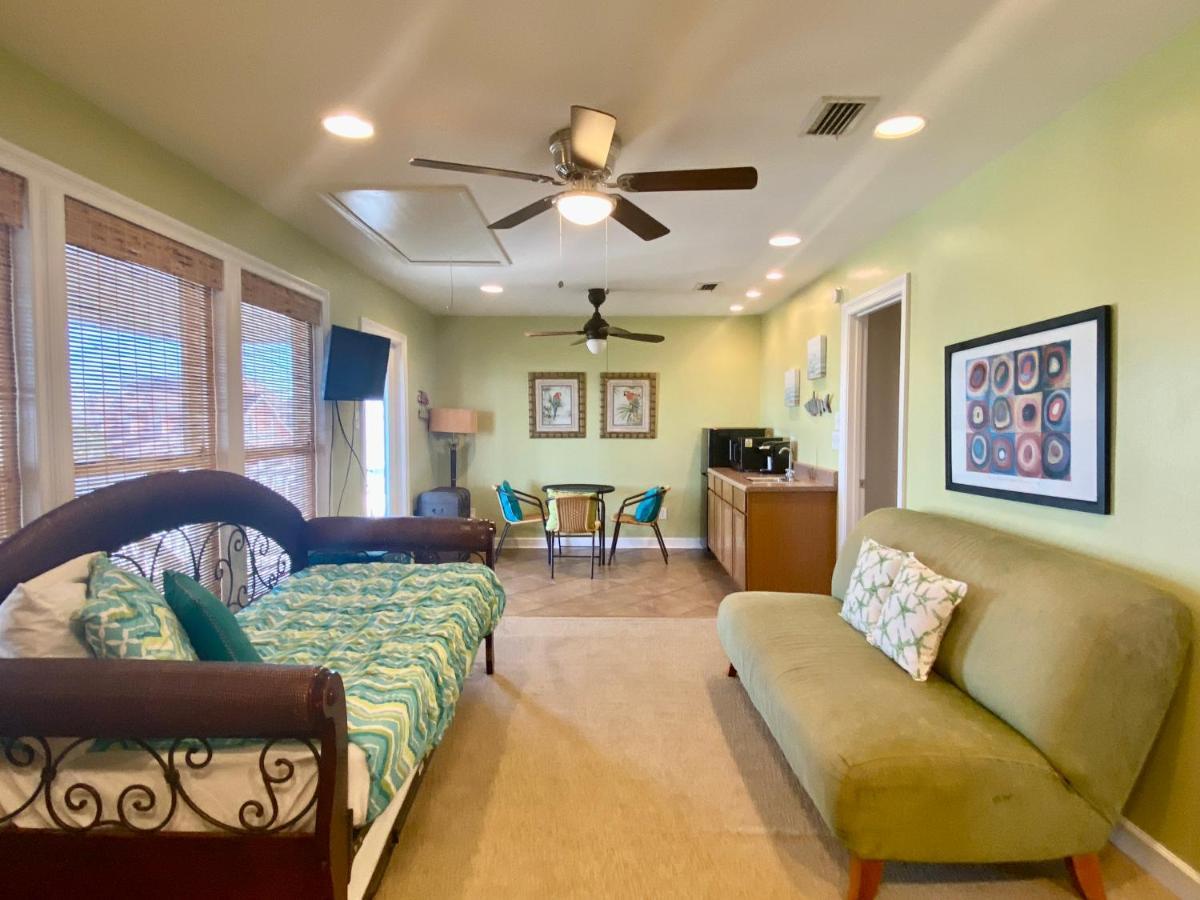 Pelican Pass By Albvr - Great Home On Little Lagoon And Just Steps To The Beach Gulf Shores Esterno foto